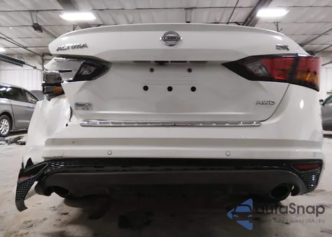 2021 Nissan Altima Sr Intelligent Awd z USA, uszkodzony, nr VIN 1N4BL4CW4MN421791